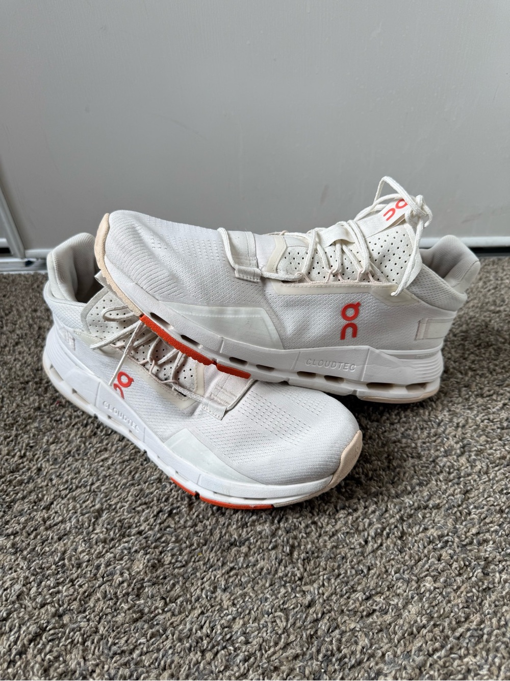 On Running size 12 men’s White Athletic Sneakers with Coral Accents